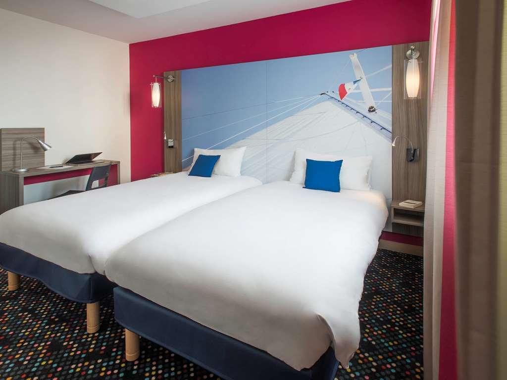 Ibis Styles St Gilles Croix De Vie Centre-Ville Saint Gilles Croix de vie Ruang foto