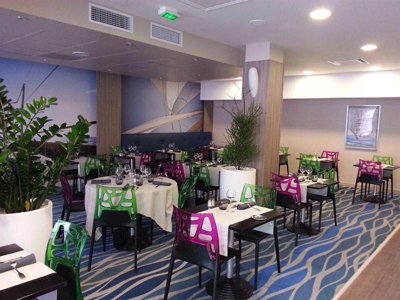 Ibis Styles St Gilles Croix De Vie Centre-Ville Saint Gilles Croix de vie Bagian luar foto