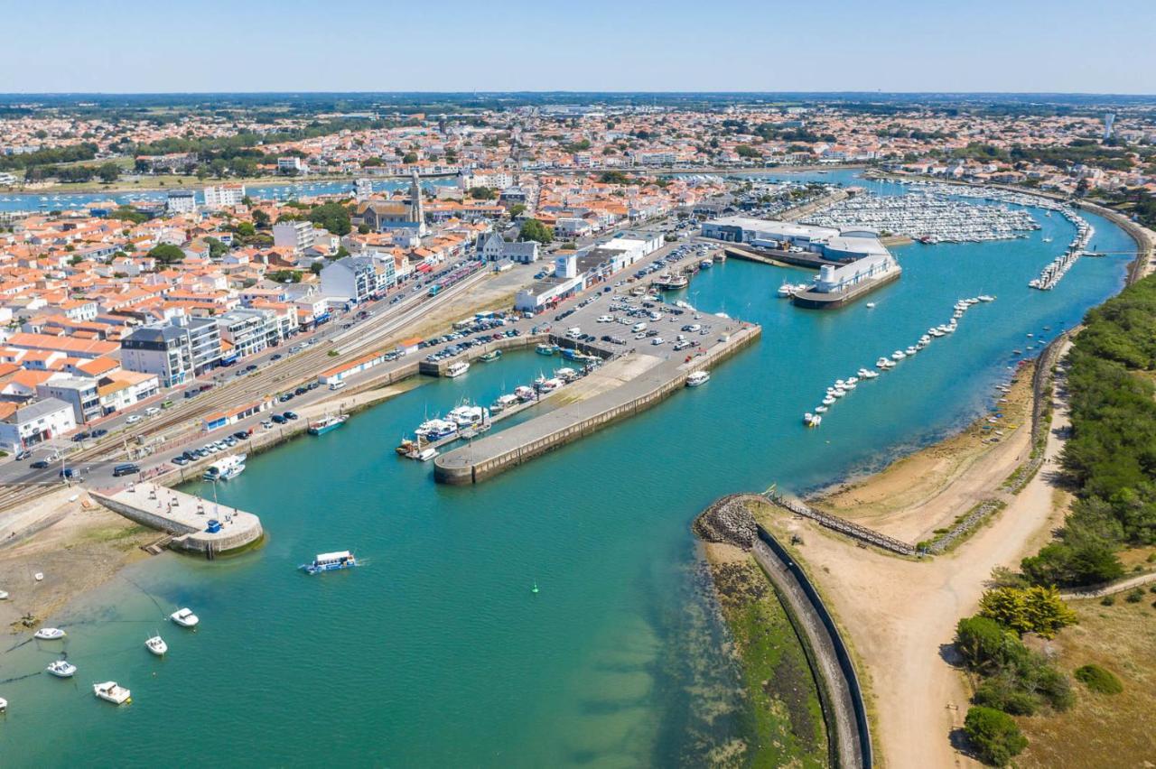 Ibis Styles St Gilles Croix De Vie Centre-Ville Saint Gilles Croix de vie Bagian luar foto