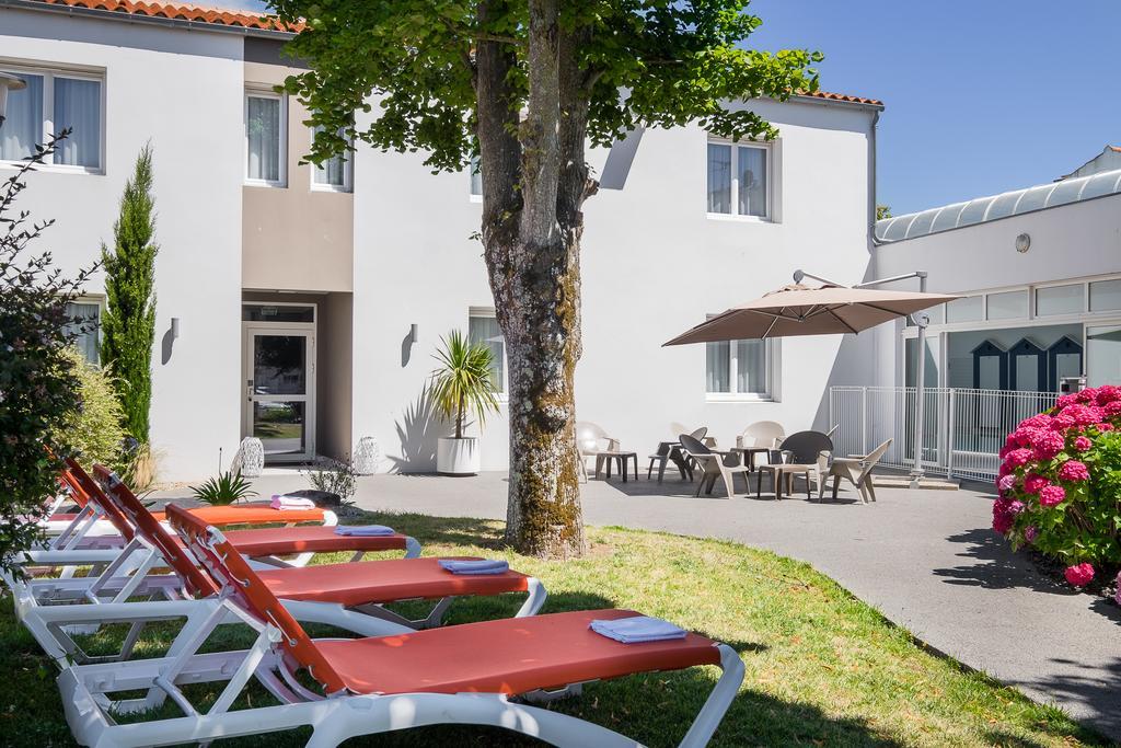 Ibis Styles St Gilles Croix De Vie Centre-Ville Saint Gilles Croix de vie Bagian luar foto